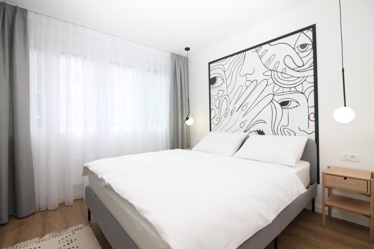 Meeting Point Apartment Сараево Екстериор снимка